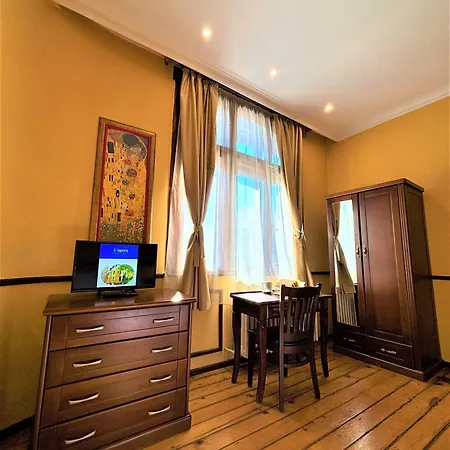 L'opera Casa de hóspedes 3*