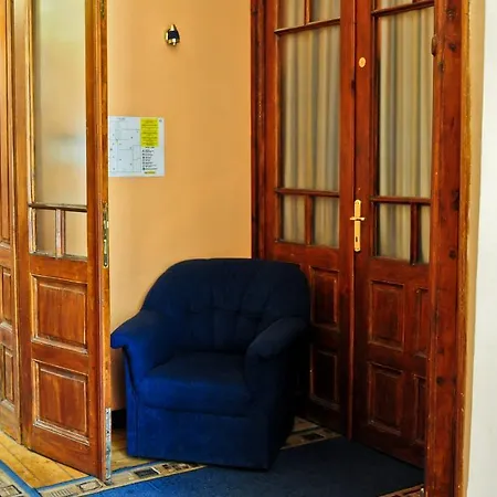 L'opera Guest house 3*