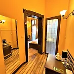 بيت ضيافة L'opera 3*