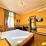 L'opera بيت ضيافة